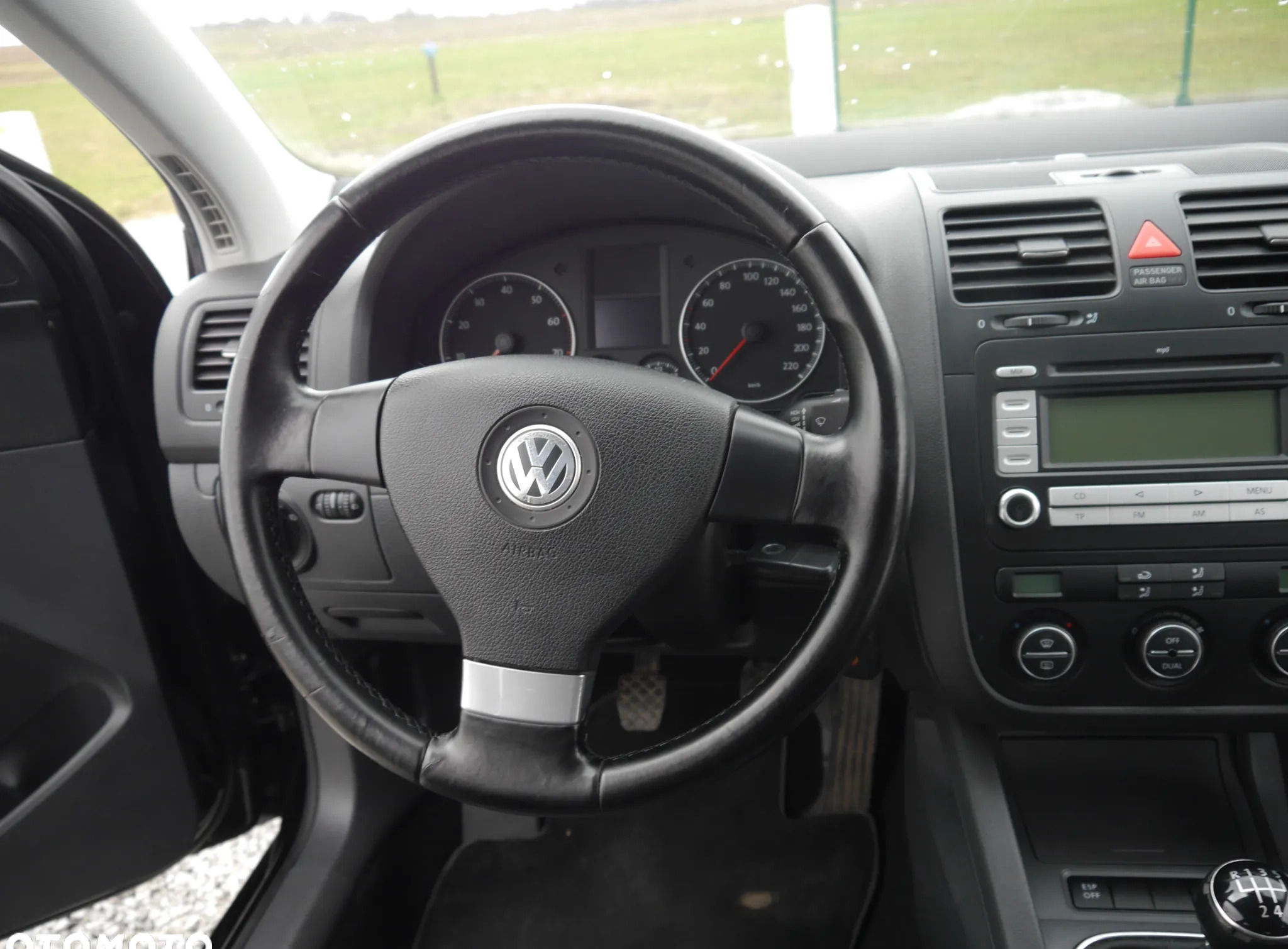 Volkswagen Golf cena 15700 przebieg: 244033, rok produkcji 2008 z Serock małe 277